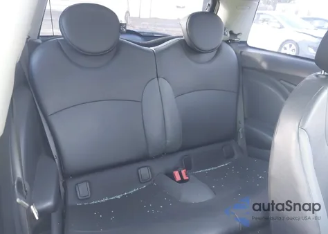 2010 Mini Cooper z USA, uszkodzony, nr VIN WMWMF3C55ATZ62154